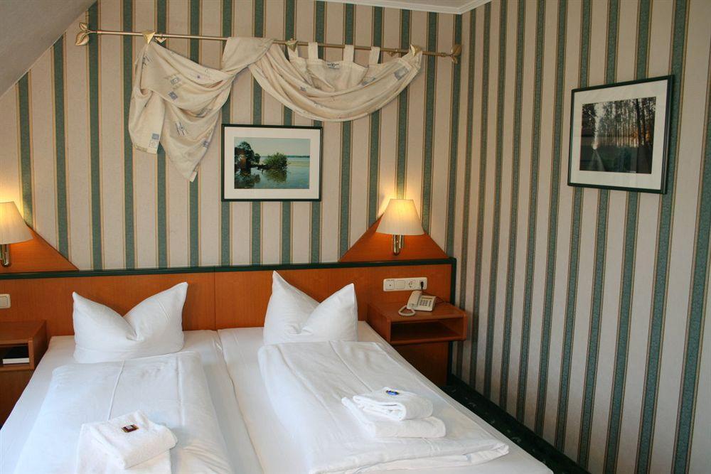 Hotel Seewisch Flessenow Екстериор снимка